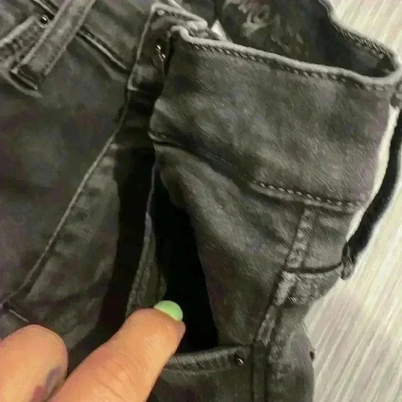 H&M Women's Black Mid Rise Shaping Skinny Regular Waist Denim Jeans Size 25 - Picture 9 of 16